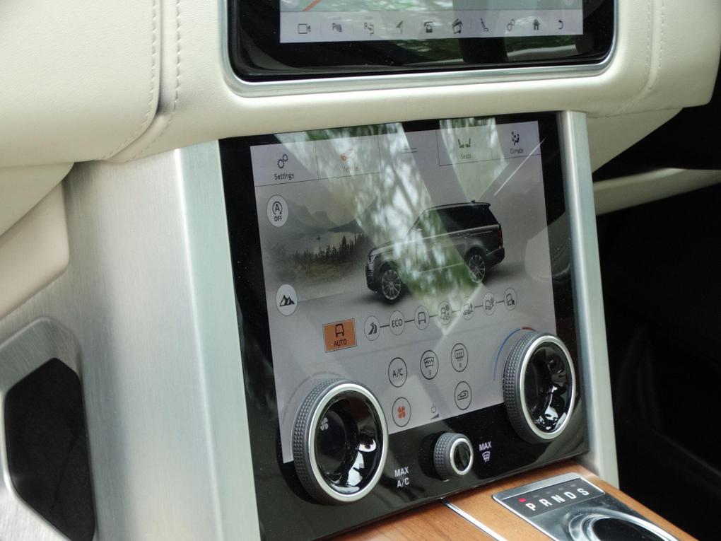 Used Land Rover Range Rover WR70KYF 18