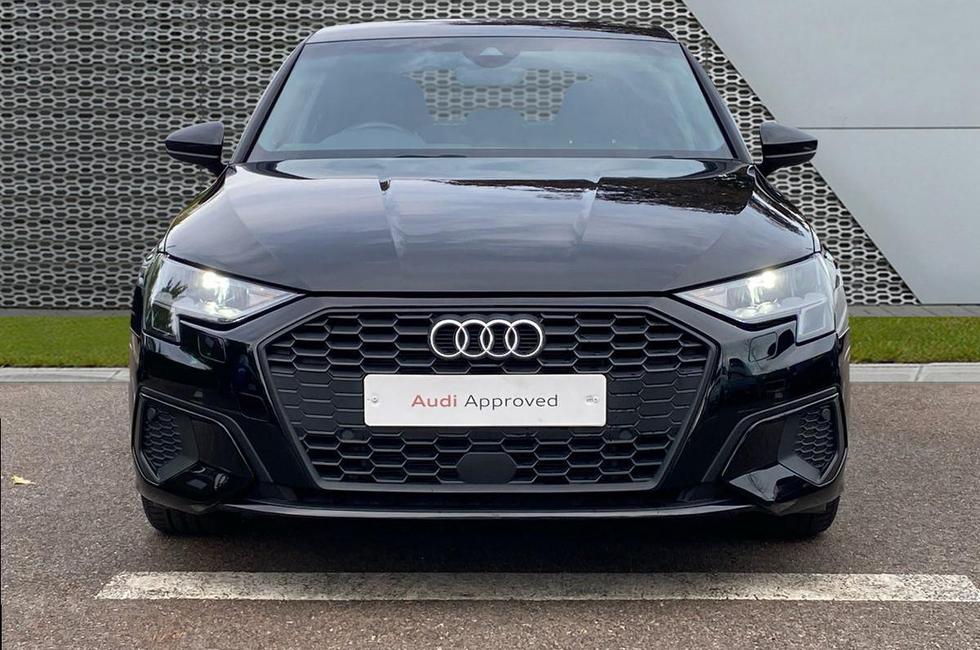 Audi A3 Photo at-559b8524a6e243c9972eaefa5d154ca1.jpg
