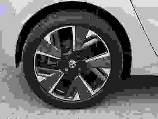 Vauxhall Corsa-e Photo at-55c4a20a014f489c8b7c373c7e9c561c.jpg