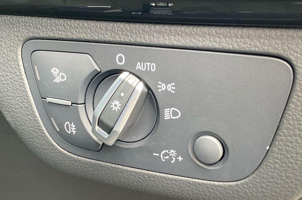 Audi Q5 Photo at-55d6bcd21312423983ca49509ba40725.jpg