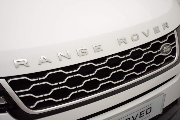 Land Rover RANGE ROVER EVOQUE Photo at-55e16f8866b5422ea043d4e5ca239f65.jpg