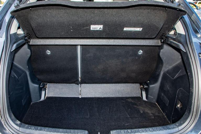 Used Toyota Yaris WU23OOF 10