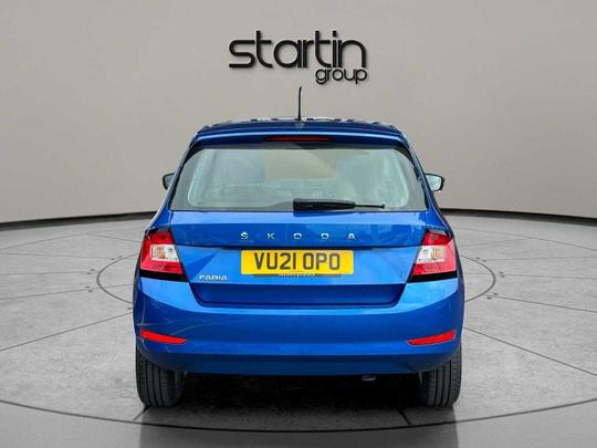 Skoda Fabia Photo at-56010b4d94bc4f6c9226bc9cb1bc0449.jpg