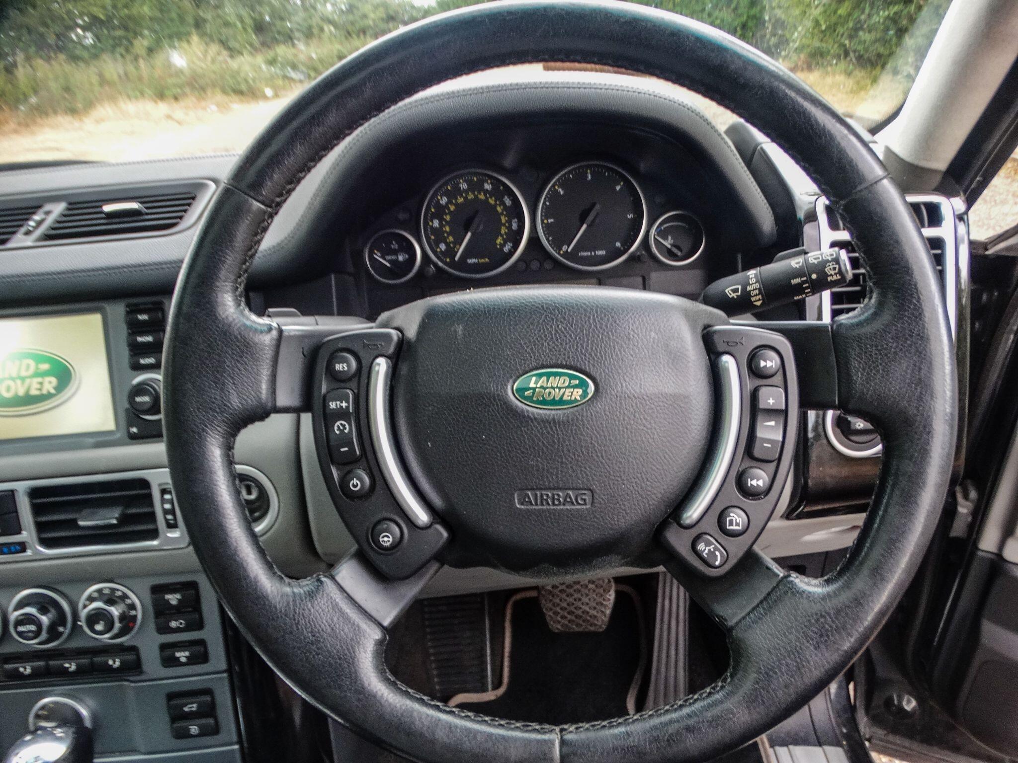 Land Rover Range Rover 3.6 TD V8 Vogue Station Wagon 5dr — photo 7