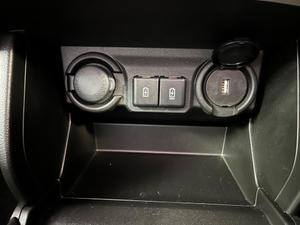 Suzuki Swift Photo 21