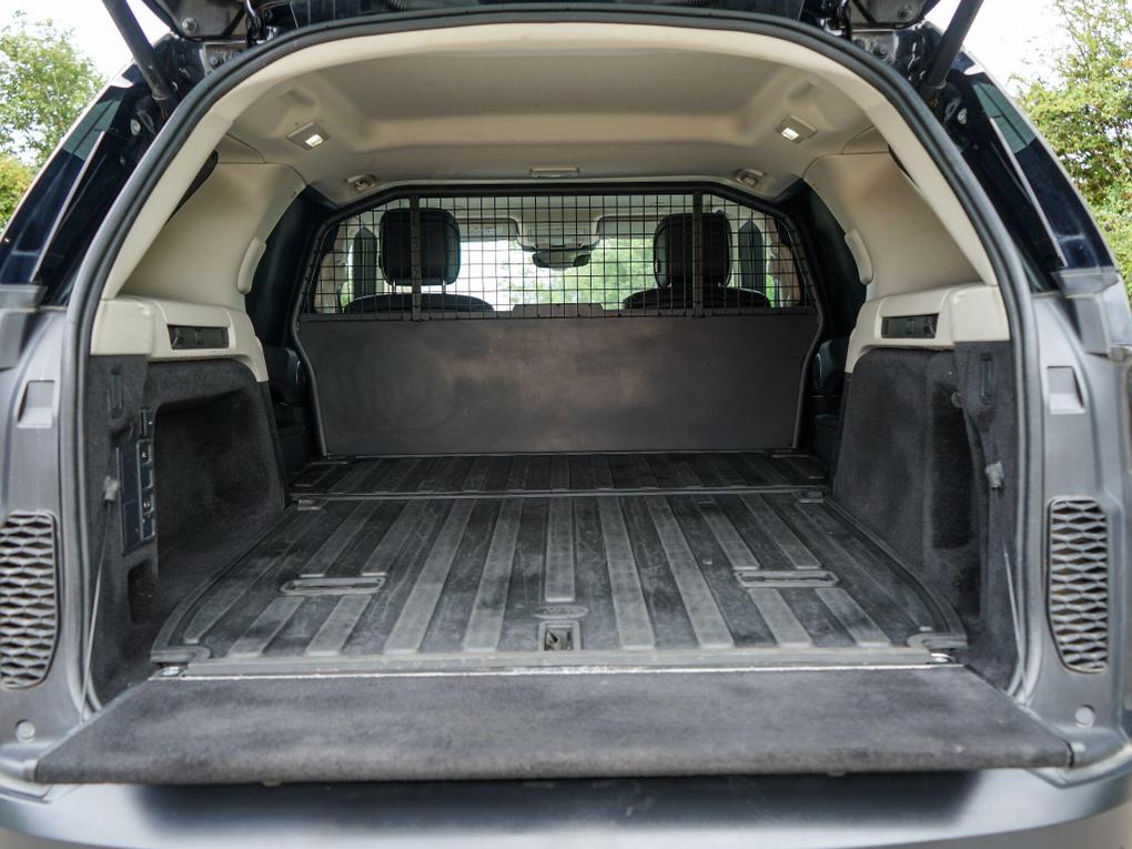 Used Land Rover Discovery AJ71EZW 22
