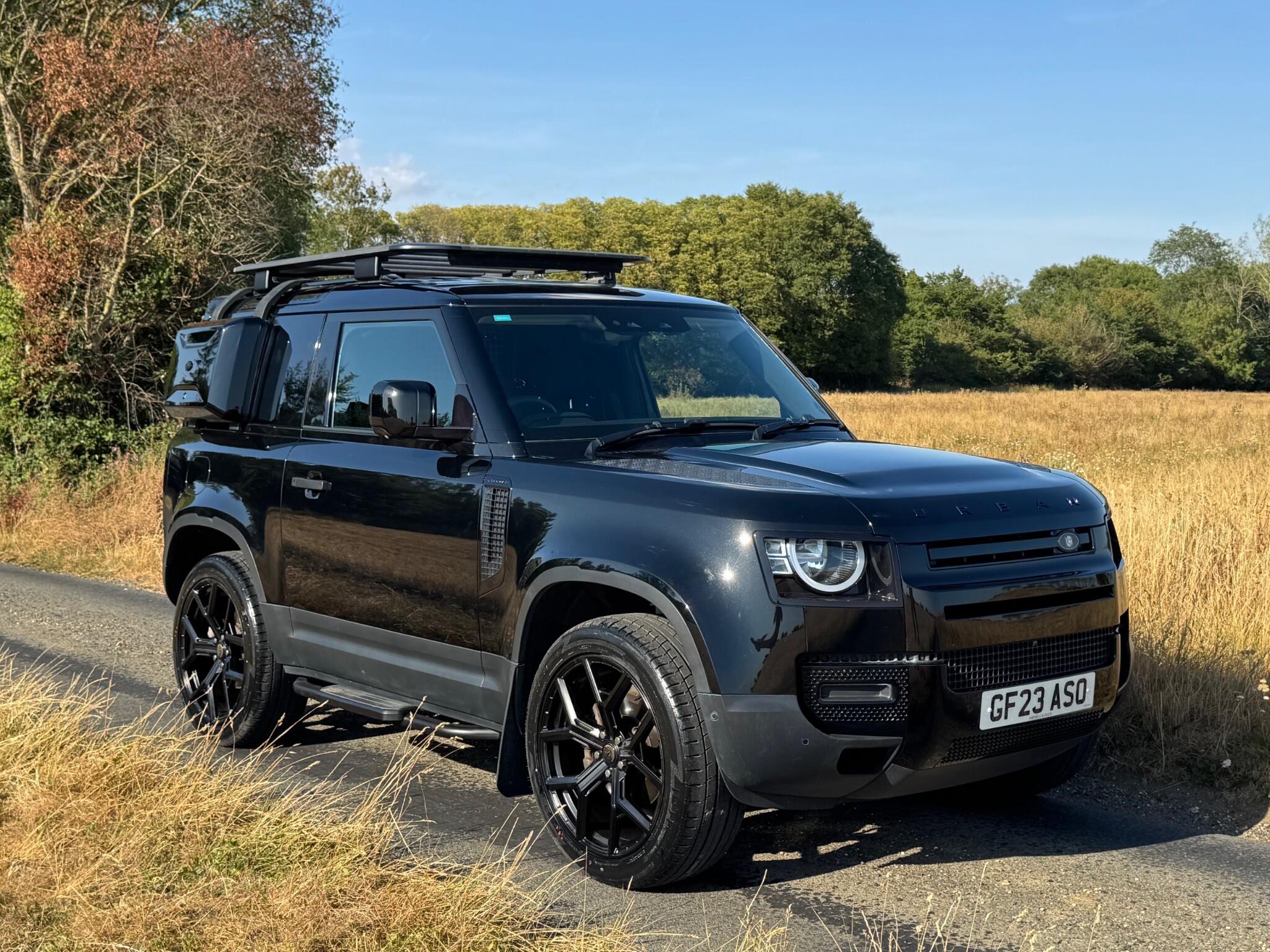 Land Rover Defender 90