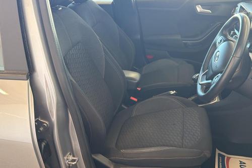 Ford PUMA Photo at-563c8c18af7742e0adcbc0a82ba52313.jpg