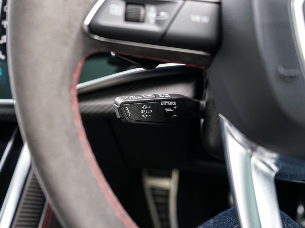 Used Audi RSQ8 DA22ULB 44