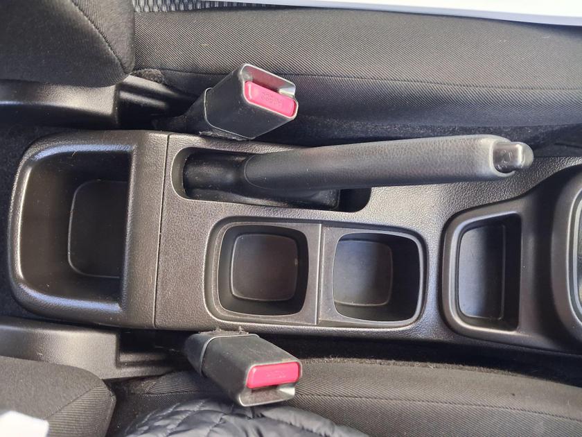 Suzuki Vitara Photo at-565c9aadfde34b3285864f99cdb40658.jpg