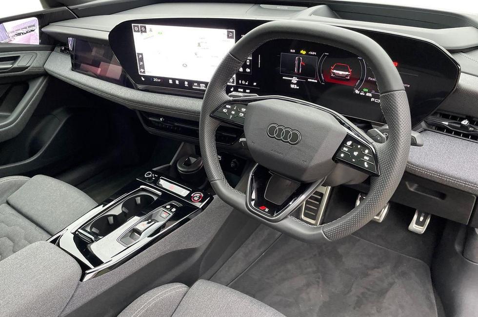 Audi A6 Photo at-565e323048b248b381fba50e5ef5d5c8.jpg