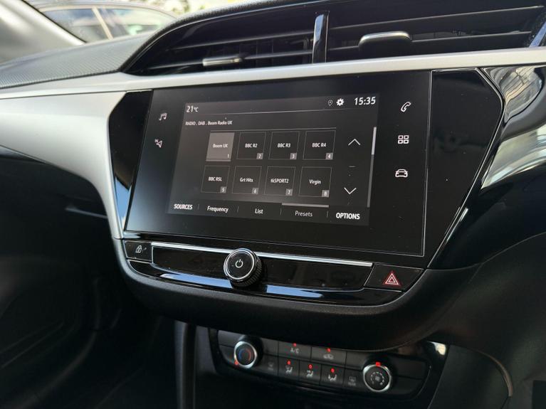 Used Vauxhall Corsa WO72LLW 16