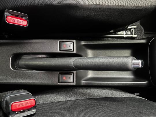 Suzuki Swift Photo at-56afa3b220d8409fb2c007e6a31137f0.jpg