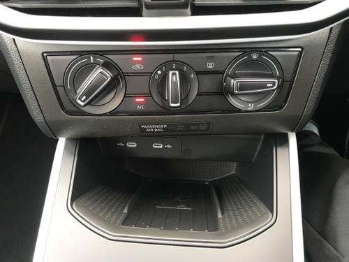 SEAT Arona Photo at-56bcab8ce4dc430f97a1f52879c3f693.jpg