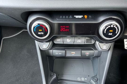 Kia Picanto Photo at-56d1023d1ce141e4afc20853c182b3b4.jpg