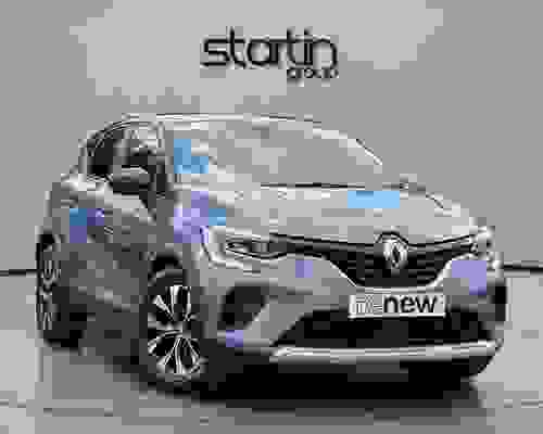 Renault Captur 1.0 TCe Limited Euro 6 (s/s) 5dr Grey at Startin Group