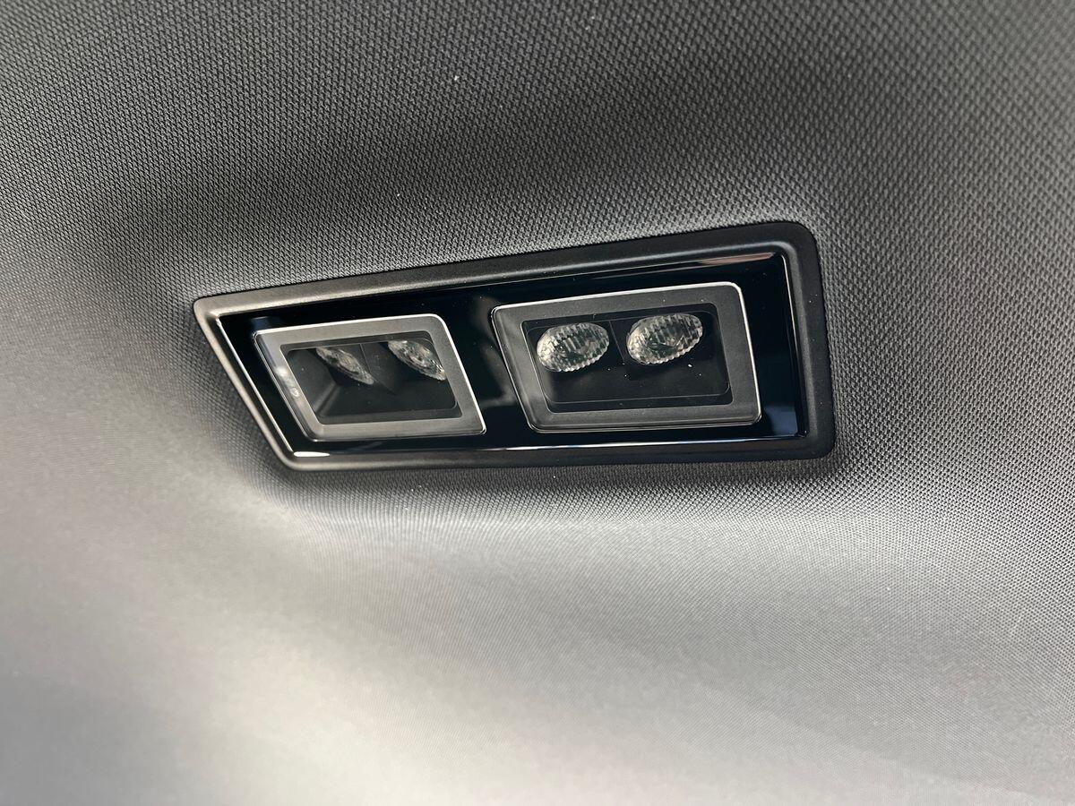 Volkswagen ID.3 Photo at-5708f439f77949fb8e1c53d08d4e084f.jpg