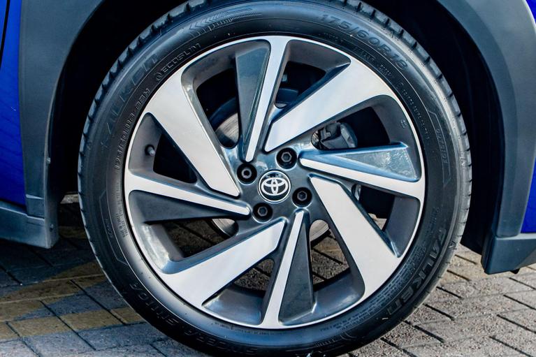 Used Toyota Aygo X EO73WWF 17