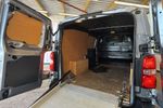 Vauxhall VIVARO Photo 13