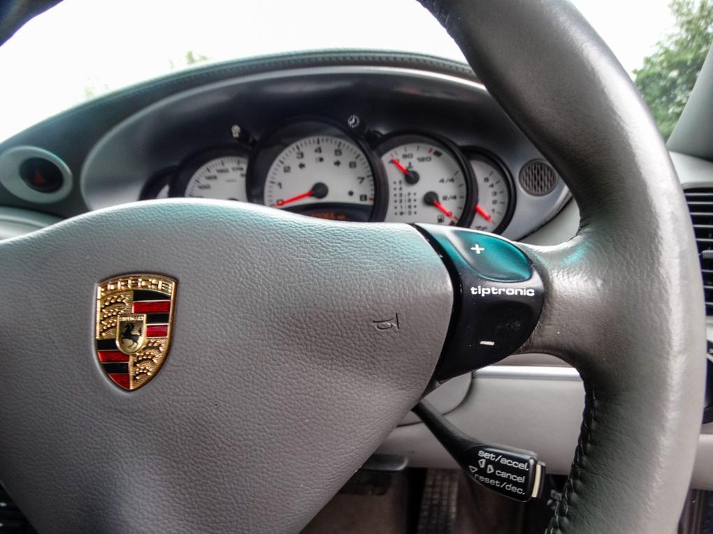 Used Porsche 911 Y8SDD 32