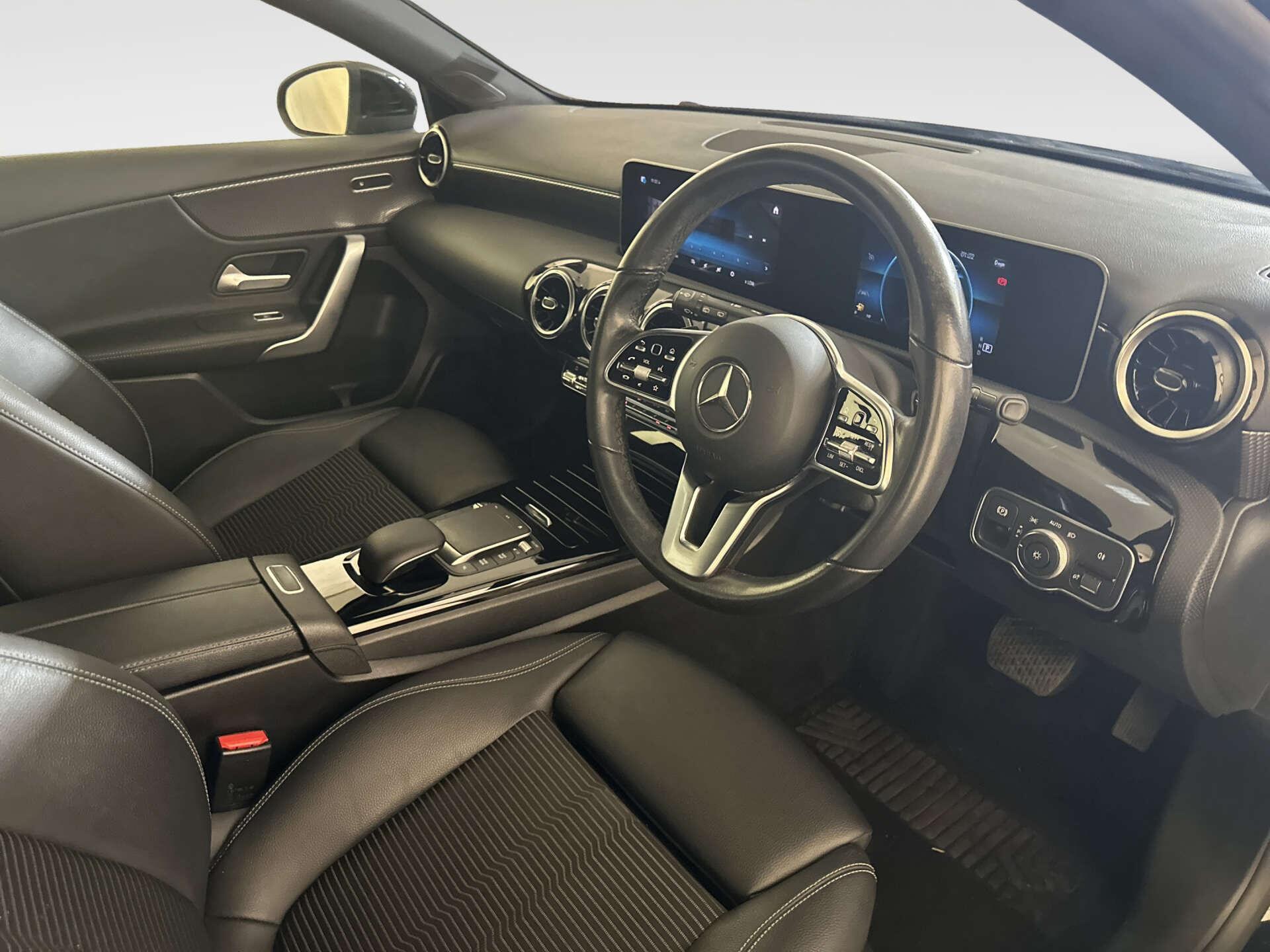 2020 Mercedes-Benz A-Class thumbnail 18