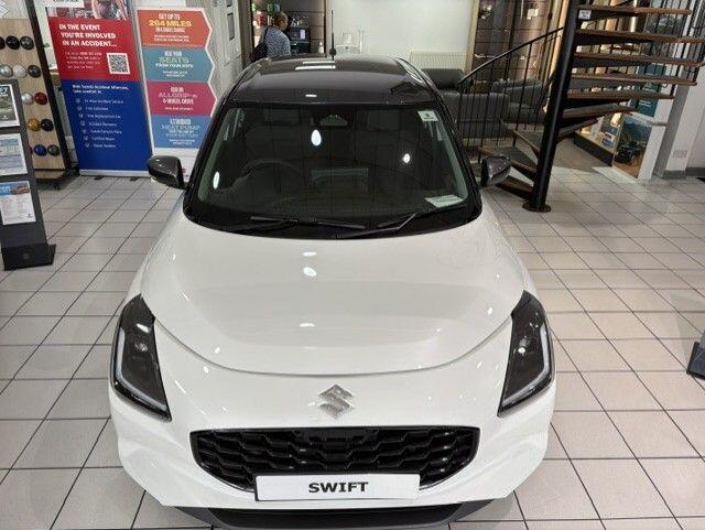 Suzuki Swift Photo at-579d104b162346d1ae0c2c408929b890.jpg