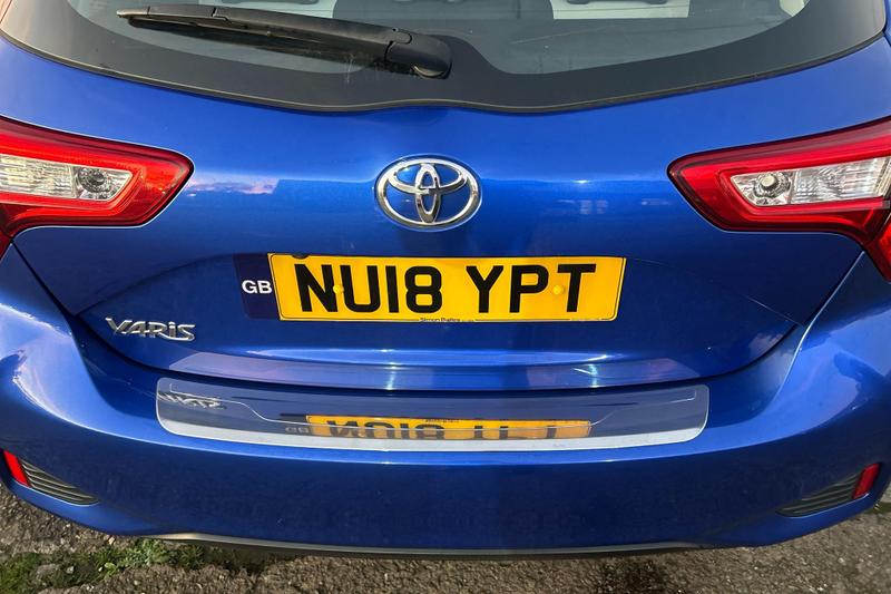 Used Toyota Yaris NU18YPT 18