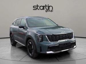 Used ~ Kia Sorento 1.6 T-GDi 13.8kWh 3 Auto AWD Euro 6 (s/s) 5dr at Startin Group