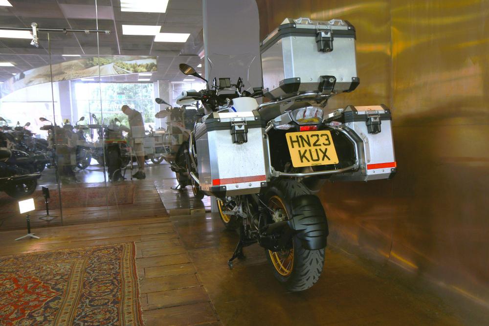 BMW R 1250 GS Adventure Photo at-57c5c5140a0a4234b563a5b3d4df62e4.jpg