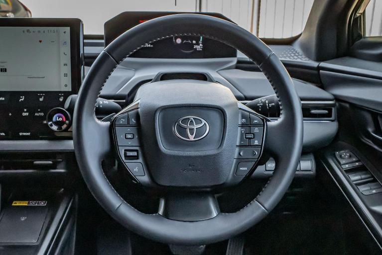 Used Toyota bZ4X WR75UAU 27