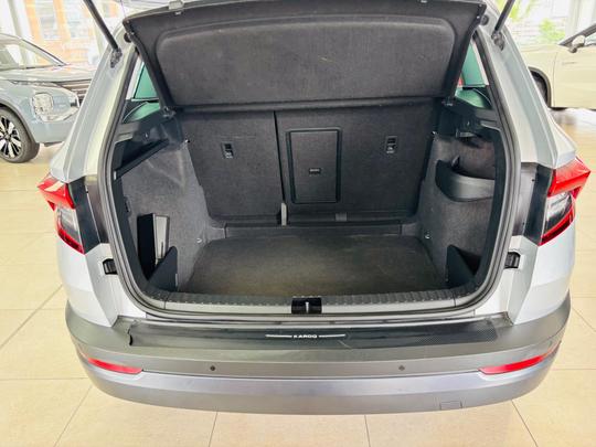 Skoda Karoq Photo at-582eb50d2a484177a234bd2a49a467d2.jpg