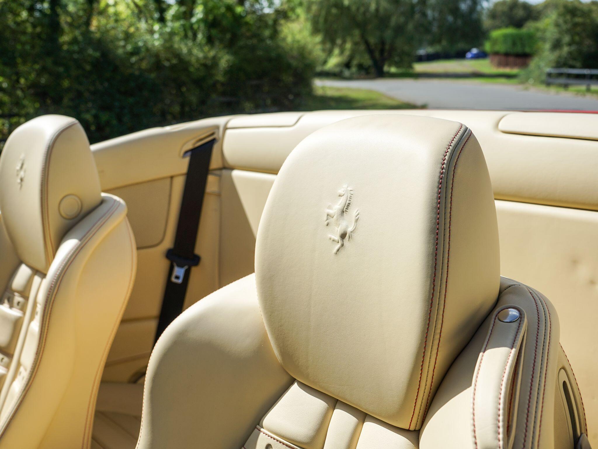 Ferrari California 4.3 F1 DCT Euro 5 2dr — photo 14