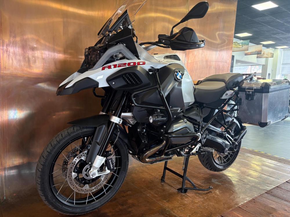 BMW R 1200 GS Adventure Photo at-5870b19b2cb34972ad3fd0802dbb9293.jpg