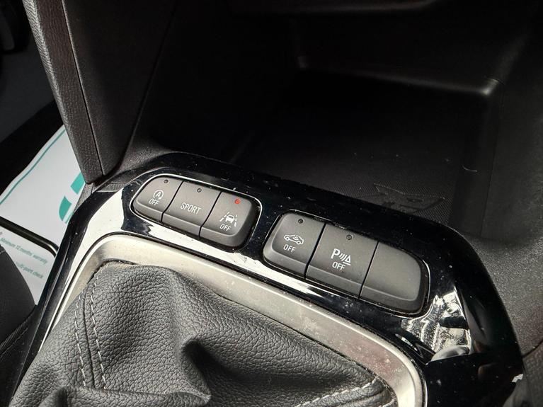 Used Vauxhall Corsa SD72HKZ 13