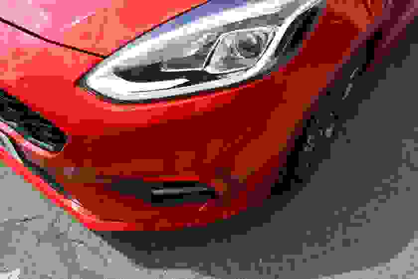Ford Fiesta Photo at-589e77c075b04de9a982f6741da600d9.jpg