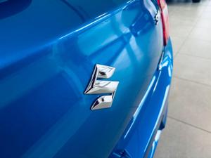 Suzuki Swift Photo 18