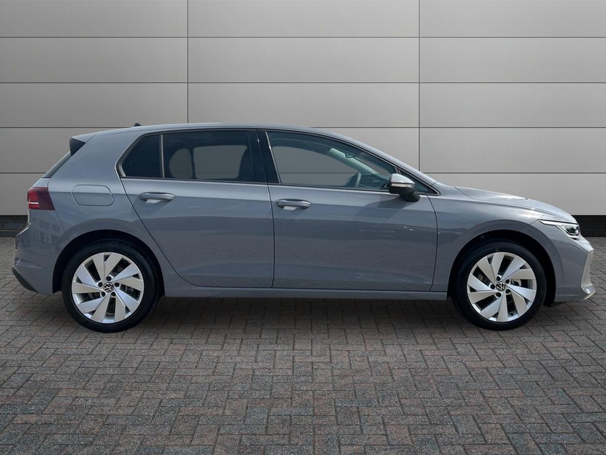 Volkswagen Golf Photo at-58d5da4dc51d4d0ea02bec41a97a42a5.jpg