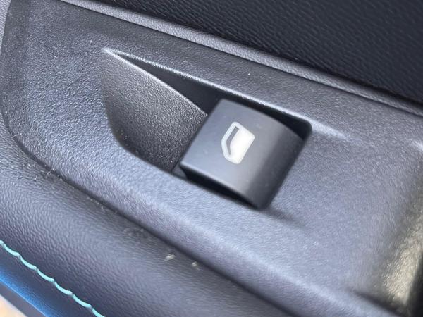 Used Peugeot 208 PF23FEM 16