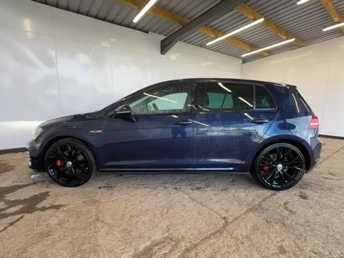 Volkswagen GOLF Photo at-5901f911df9b441dae03ad75659610ca.jpg