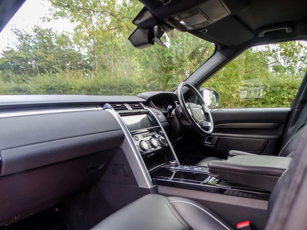 Used Land Rover Discovery CU20OUB 13