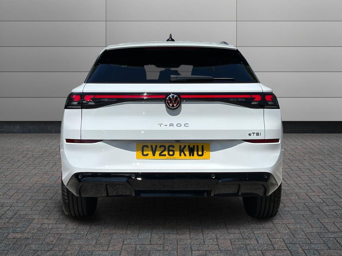 Volkswagen T-Roc Photo at-5956ab207b984d7a8cb8e377c24c9e77.jpg