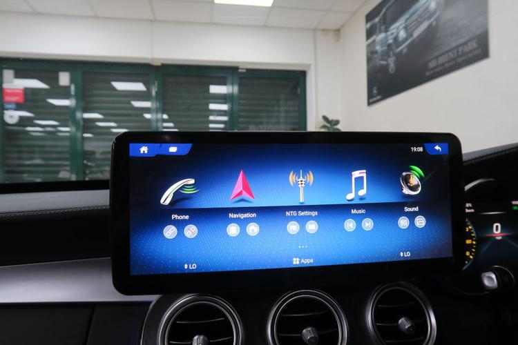 Used Mercedes-Benz C Class FL71XWU 17