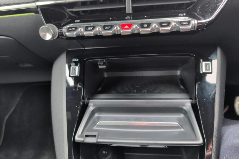 Used Peugeot 2008 YY74PNN 38