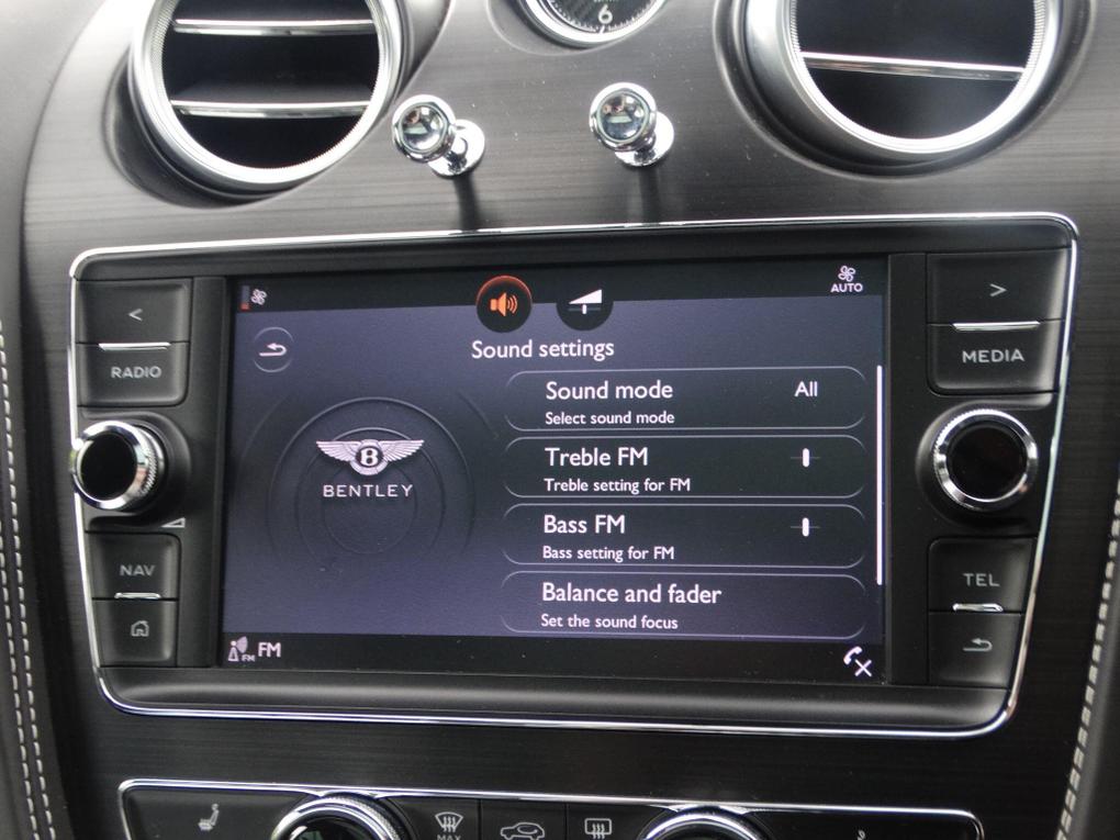 Used Bentley Bentayga LF18RHZ 25