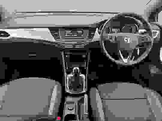 Vauxhall Astra Photo at-59c8e7c1496d41b0acd1d17df5e5888d.jpg