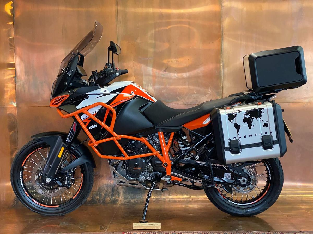 ktm super adventure 1290 r 2020