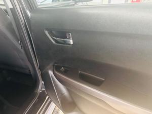 Suzuki Vitara Photo 26