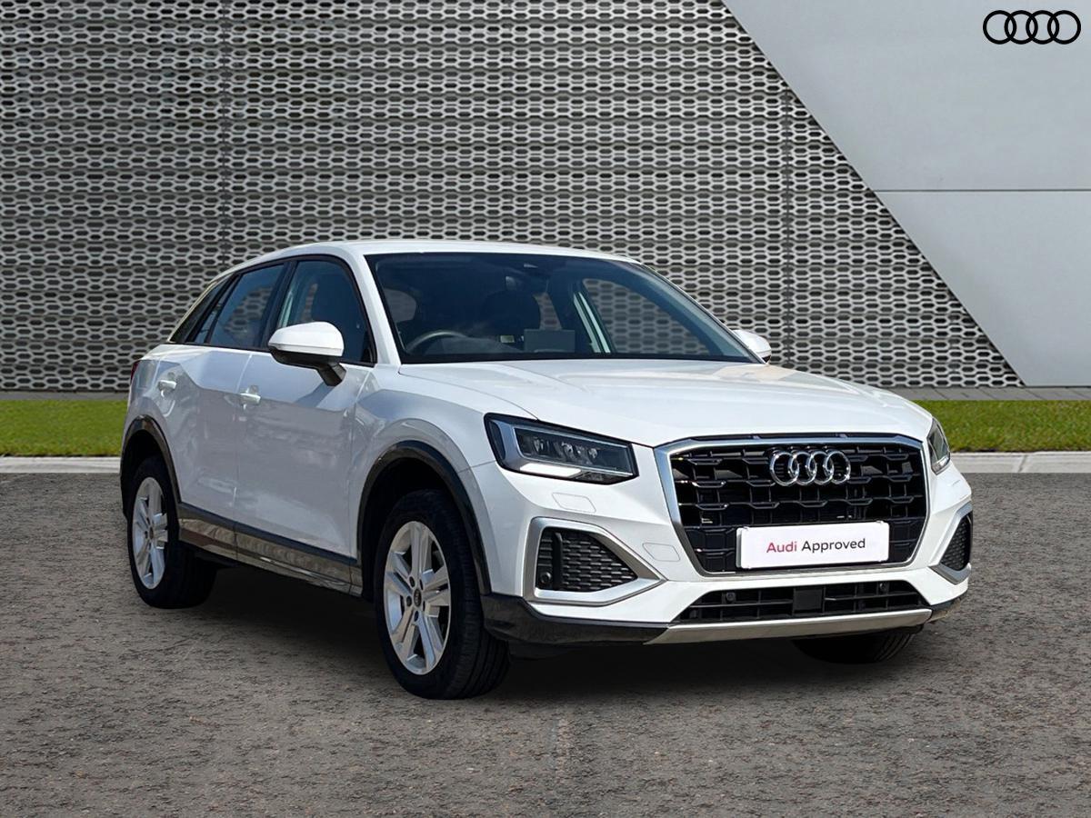 Audi Q2 listing photo