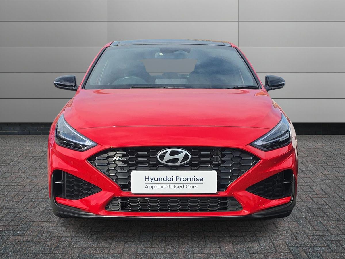 Hyundai i30 Photo at-59f42bd1301849408d80db06837a5a8d.jpg