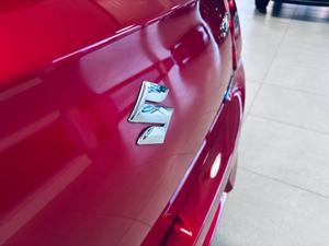 Suzuki Swift Photo 15